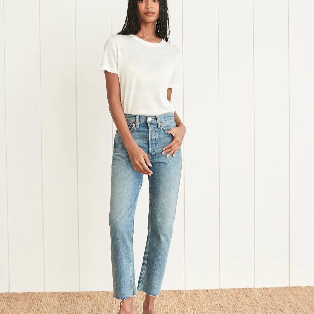 Re/done high rise stove pipe jeans in medium vain